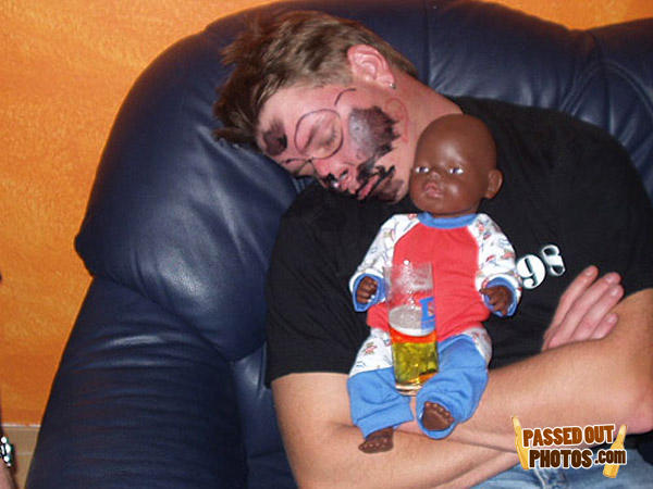 Passedoutphotos-com-910330