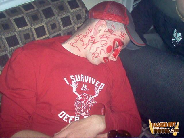 Passedout-photos-1219293873-36442