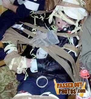 Passedout-photos-1219293881-27580