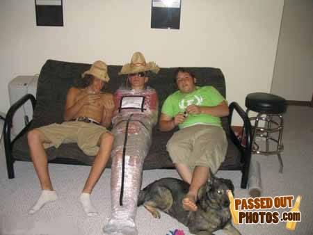 Passedout-photos-1219293892-49836
