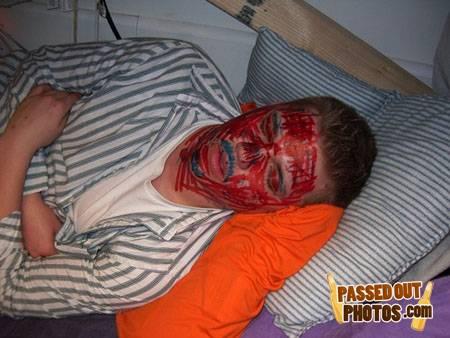 Passedout-photos-1219293892-87092