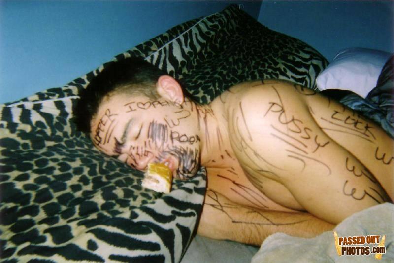 Passedout-photos-1219293897-65131