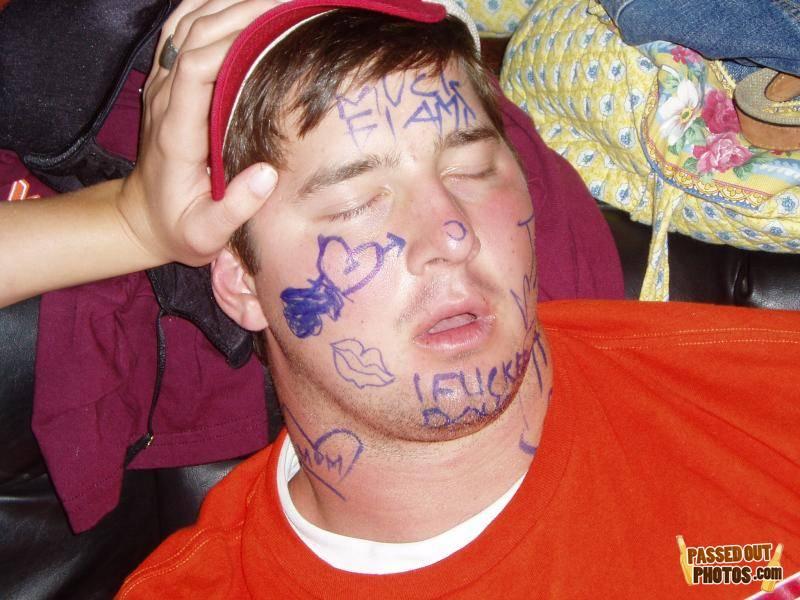 Passedout-photos-1219293910-65517