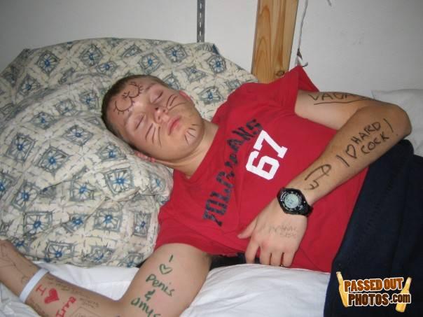 Passedout-photos-1219293917-76970